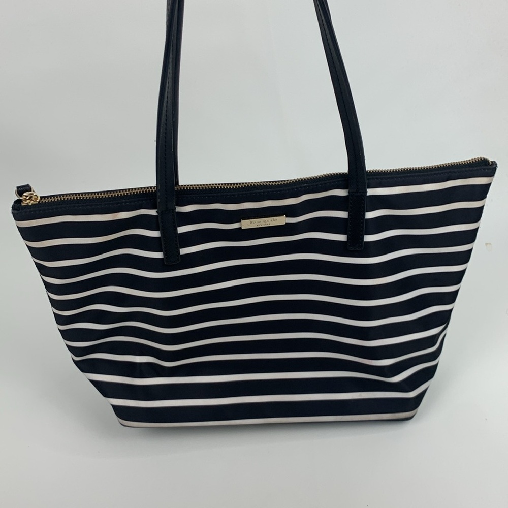 Kate Spade Black White Striped Tote shoulder Bag Gold Zip close Leather straps - Picture 13 of 15